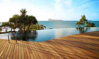 Infinity pool, Paradise Cove