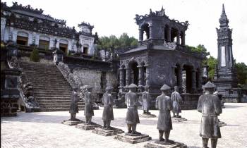 Khai Ding Tomb Mandarin Statues