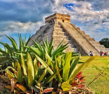 is it safe to travel to Mexico? Learn more