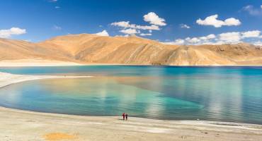 Enchanting Travels India Tours Leh Pangong lake in autumn ,leh ladakh india - himalaya trekking