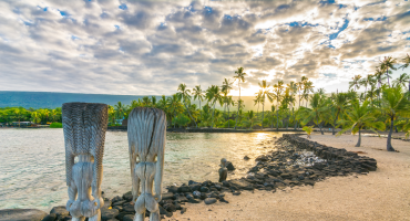 Where Should I Go Next? Hawaii vs. Fiji