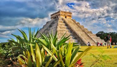 is it safe to travel to Mexico? Learn more