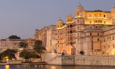 Enchanting Travels India Tours Udaipur Palace