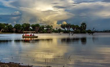 Selous Hotels - Lake Manzi Camp Selous - Boat Safari 8