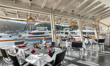 Moorings Yacht Club