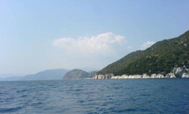 Lefkas Yacht Charter