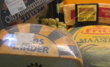 Dutch Cheese in Sint Maarten Linda Silva Palleschi