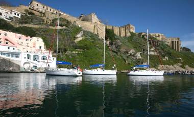 Sunsail Monohulls in Procida