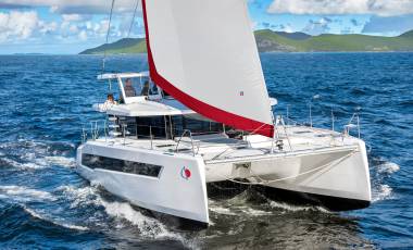 Catamaran Charter