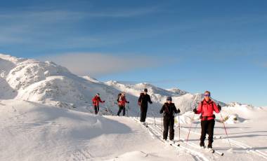 skiing down from Gaustatoppen