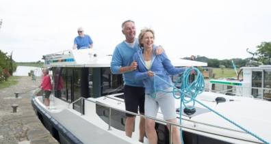 Mooring a boat - teaser