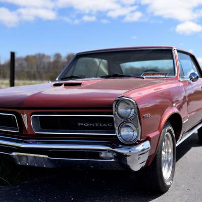Michigan Pontiac Credit Pixabay