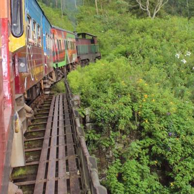 Train from Kandy to Nuwara Eliya
