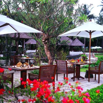 Sunbird Cafe