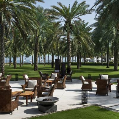 Lobby Lounge Courtyard