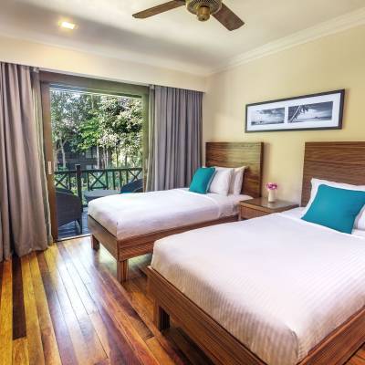 a bedroom with a bed in a hotel room