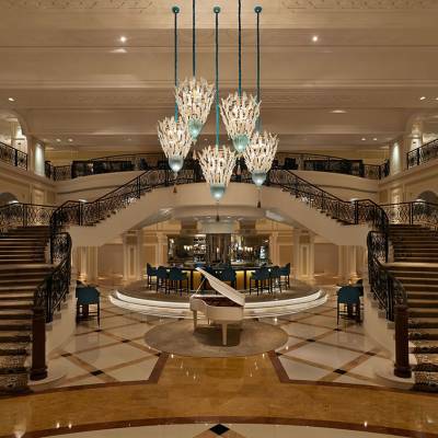 Peacock Alley Lounge