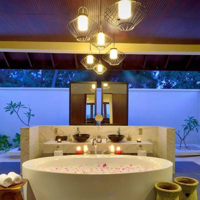 Sunset pool villa