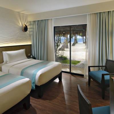 Deluxe Beachfront