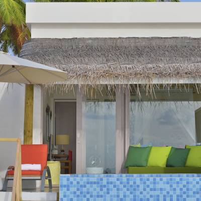 Lagoon villa with plunge pool