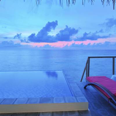 Lagoon villa with plunge pool