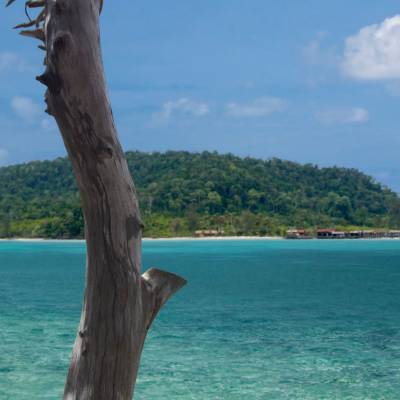 an island in the middle of a body of water