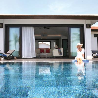 Grand Beach Villa