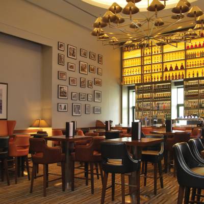 Arthur's Bar & Grill