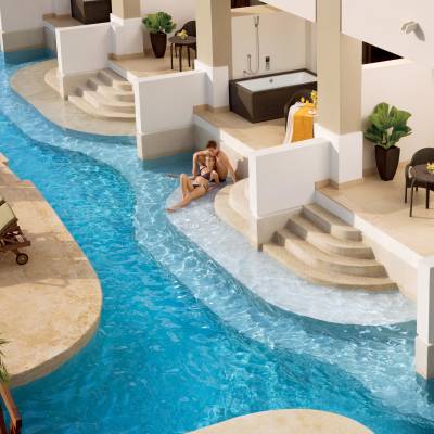 Swim Out Suites