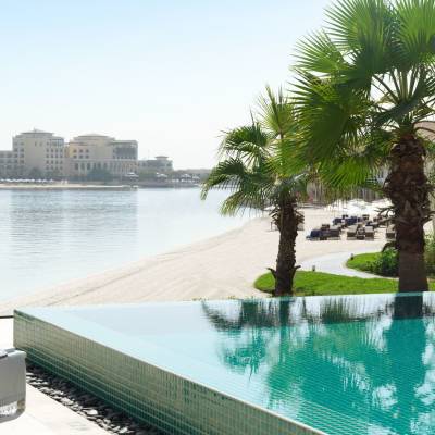 The Ritz-Carlton Abu Dhabi, Grand Canal