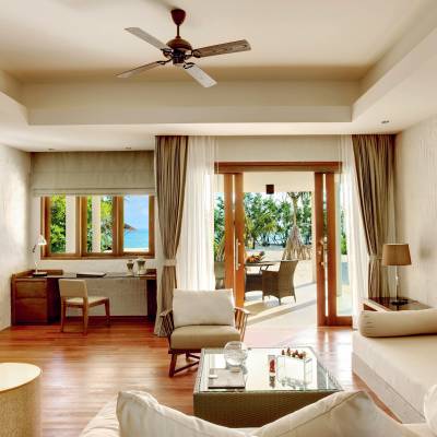 Hideaway Beach Resort & Spa