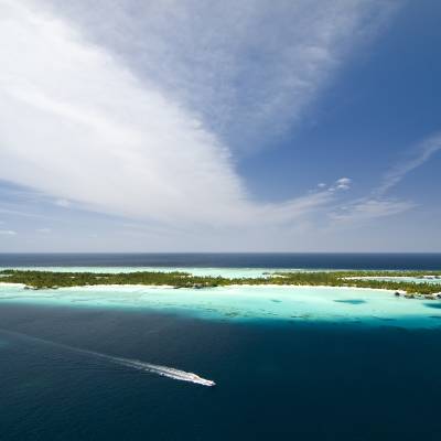 One and Only Reethi Rah