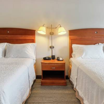 Hampton Inn & Suites Mystic