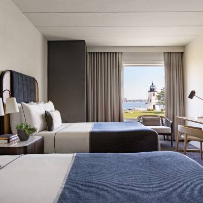 Newport Harbor Island Resort