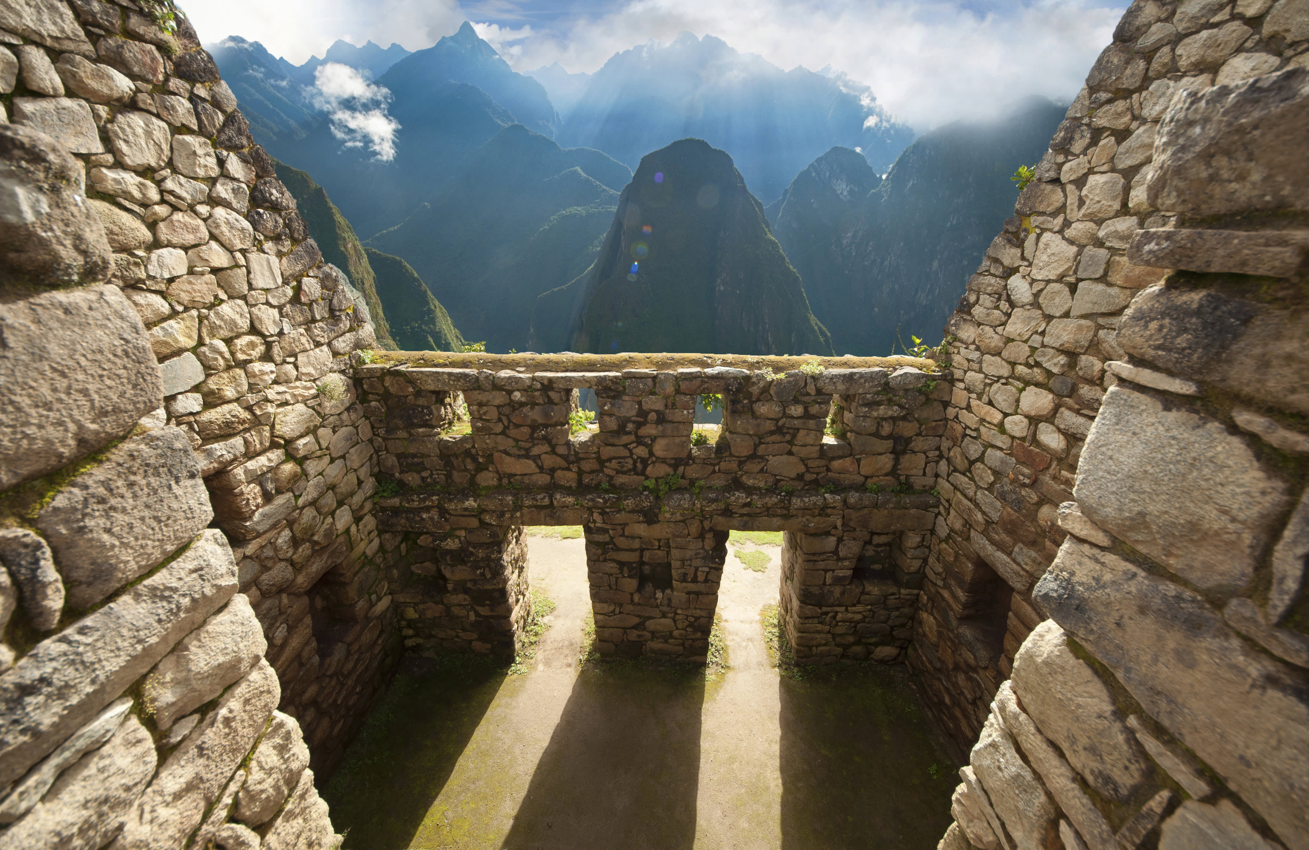 Happy Couple Gets Engaged on the Inca Trail