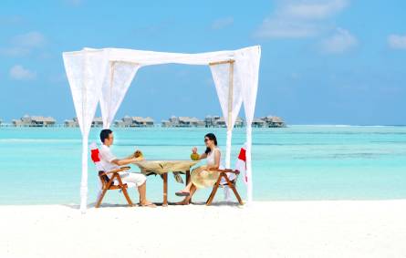 Dining in Maldives