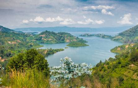 lake kivu rwanda