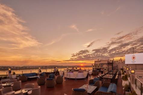 Discover Laos in Comfort