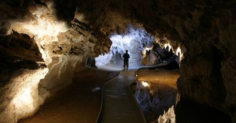 New Zealand - North Island - Waikato - Waitomo - Spirit Cave.jpg