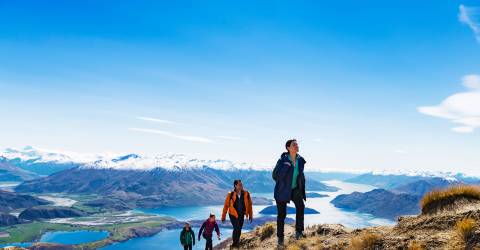 New - Zealand - Peak-Wanaka-Miles-Holden