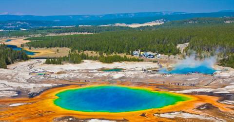 USA - Wyoming - Yellowstone National Park - Grand Prismatic Spring_0