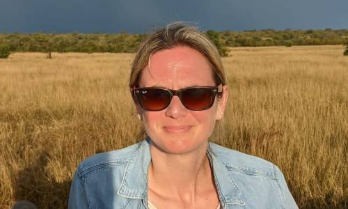 Travel Expert – Elaine Learmonth