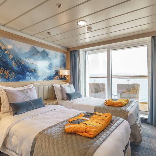 South Georgia and Antarctic Peninsula: Penguin Safari