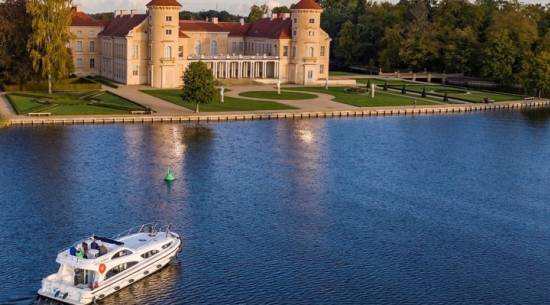 Hausbooturlaub in Mecklenburg und Brandenburg