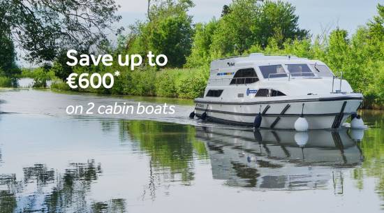 Save up to €600 on 2 cabin boats