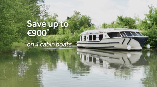Save up to €900 on 4 cabin boats