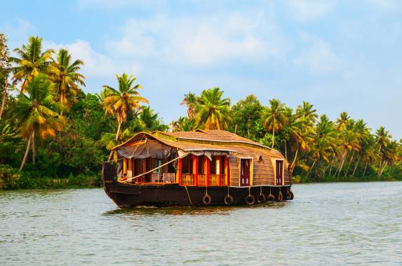 Discover South India – Premium Adventure