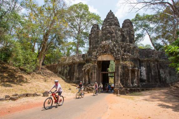 Cycle Indochina & Angkor