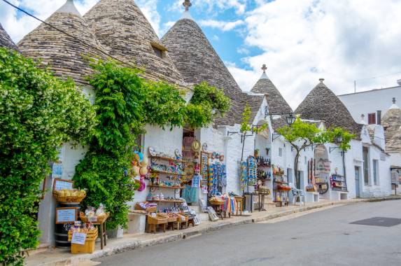 Walking in Puglia & Matera