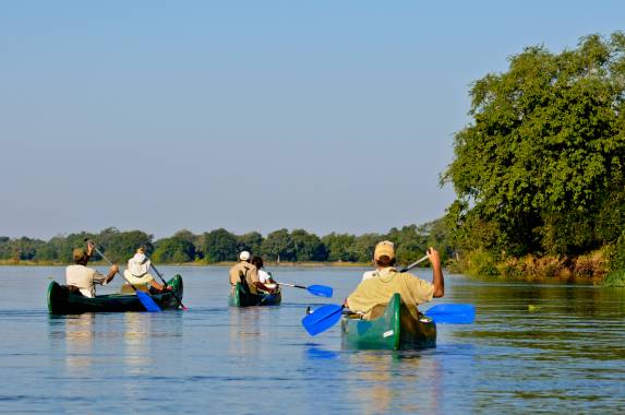 Zambezi Canoe Safari